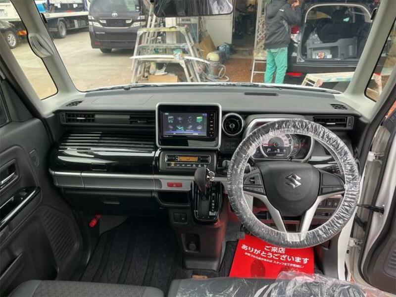SPACIA CUSTOM
