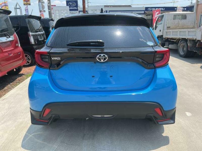 YARIS