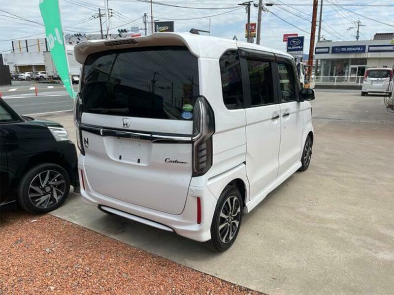 N BOX CUSTOM