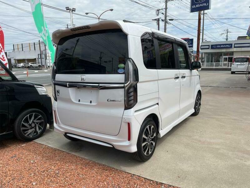 N BOX CUSTOM