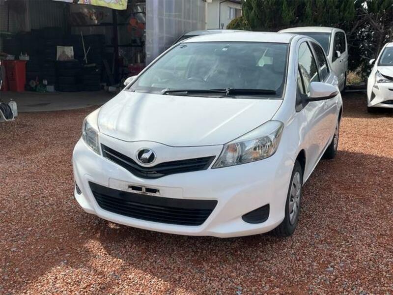 TOYOTA VITZ