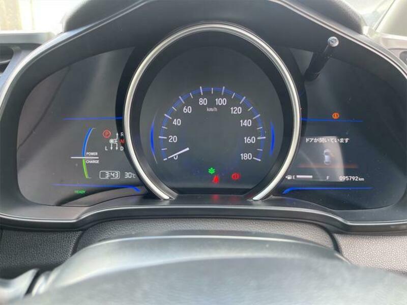 FIT HYBRID