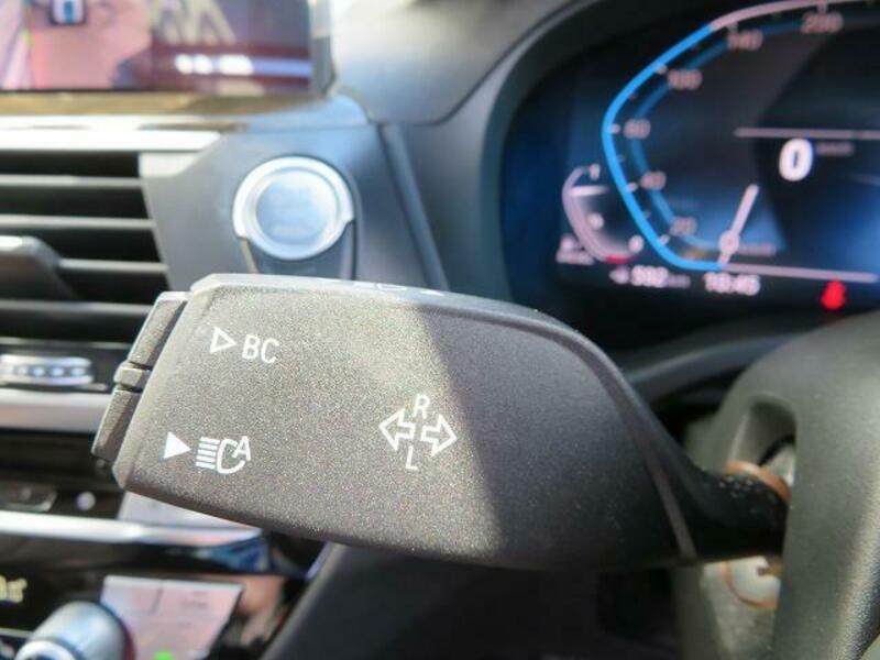 X3