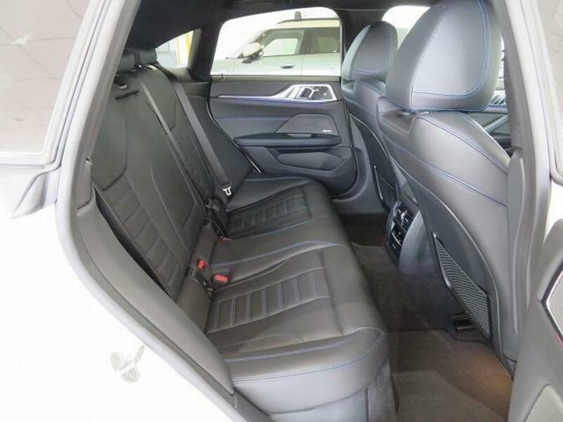 4 SERIES