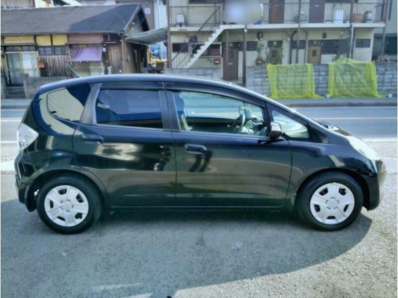FIT HYBRID