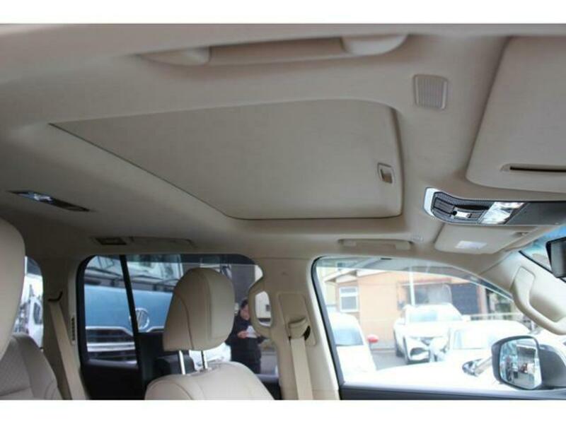 LAND CRUISER