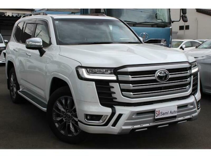 TOYOTA LAND CRUISER