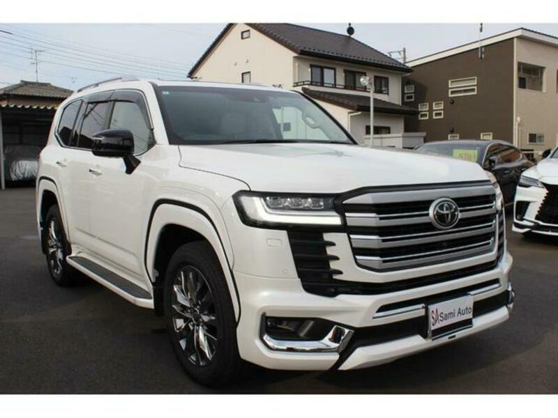 LAND CRUISER