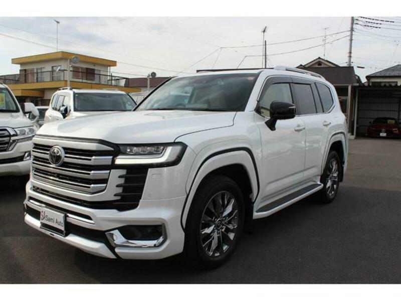 LAND CRUISER