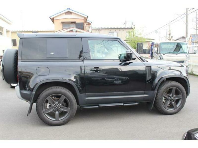 DEFENDER