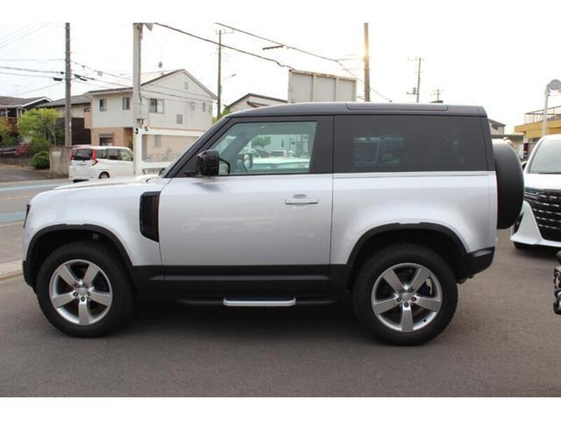 DEFENDER