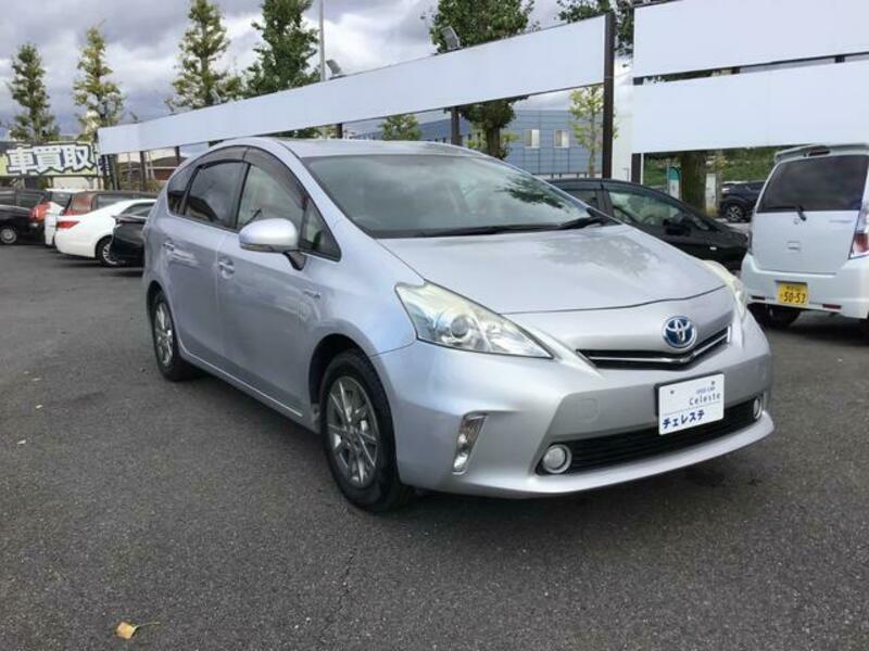 PRIUS ALPHA
