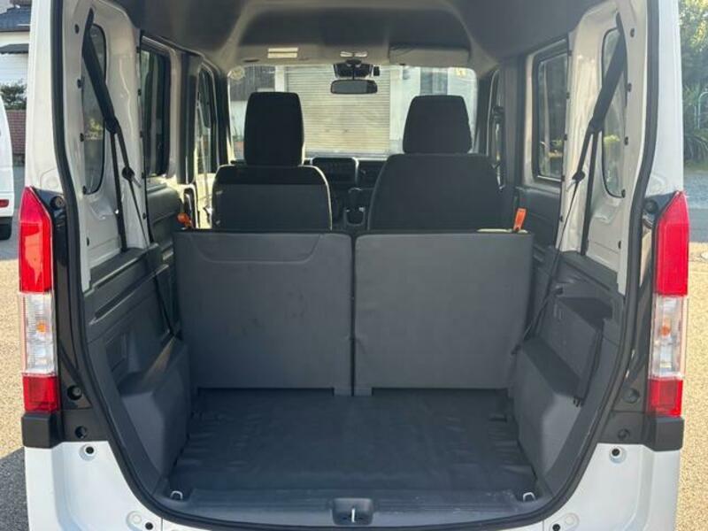 N-VAN