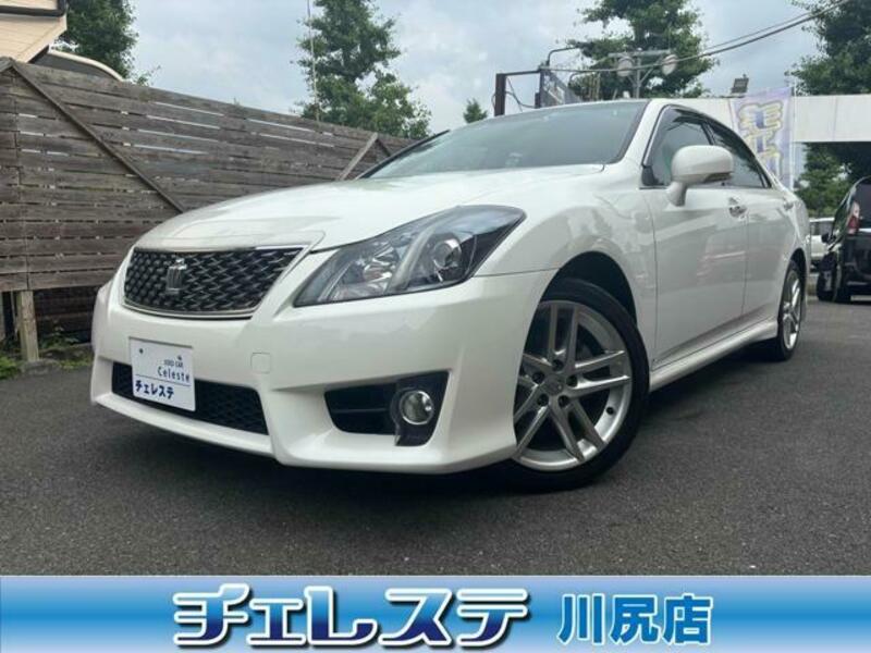 TOYOTA CROWN