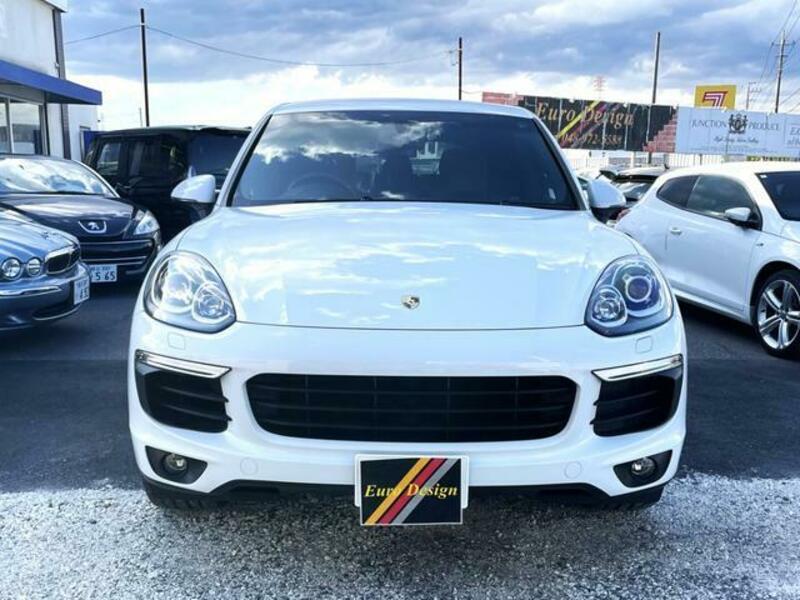 CAYENNE