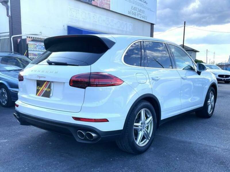 CAYENNE