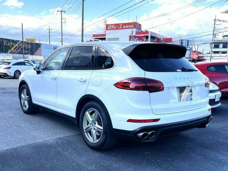 CAYENNE