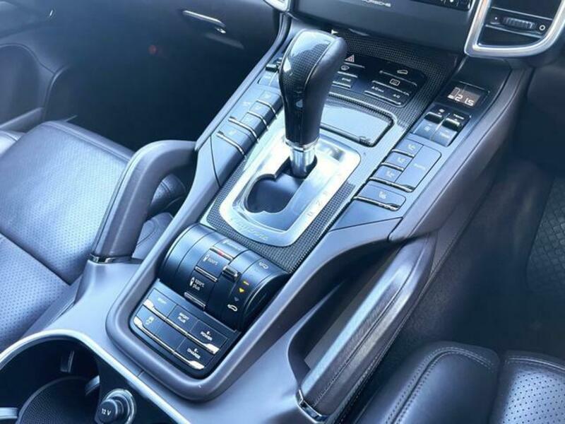 CAYENNE