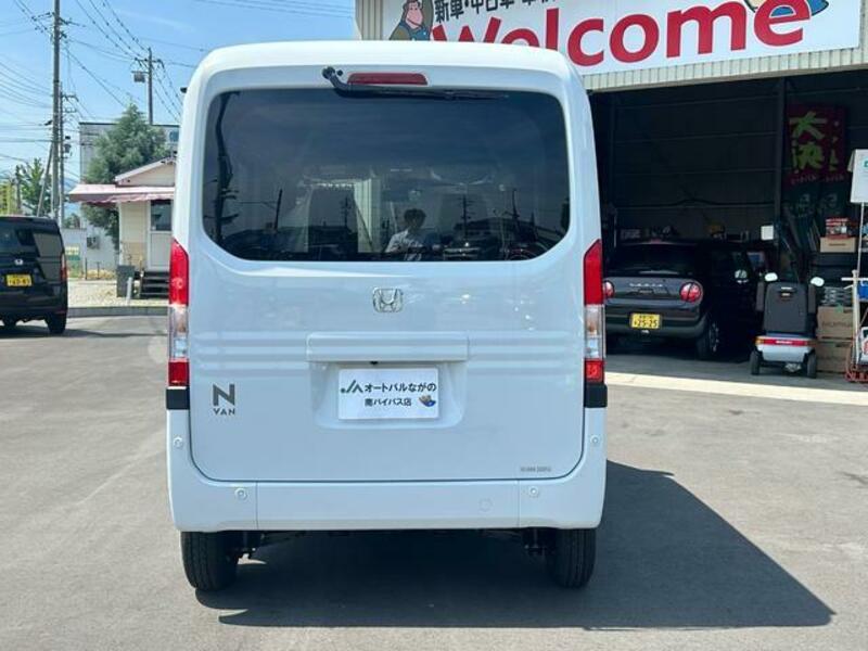 N-VAN