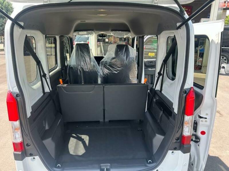 N-VAN