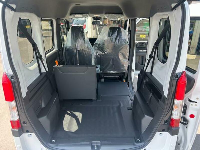 N-VAN