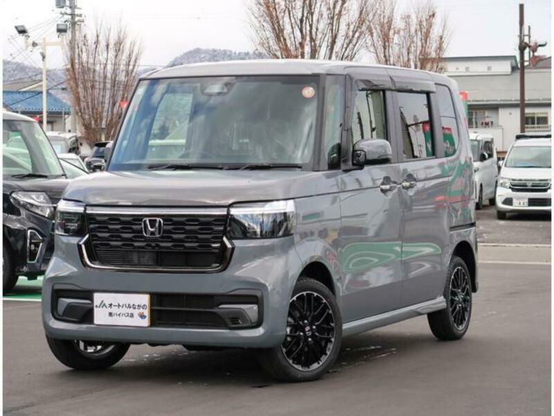 HONDA N BOX CUSTOM