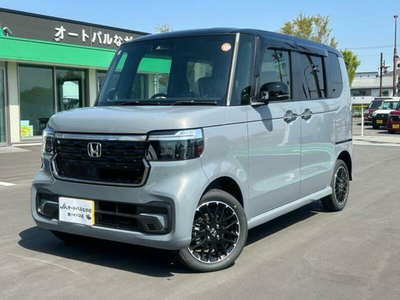 HONDA N BOX CUSTOM