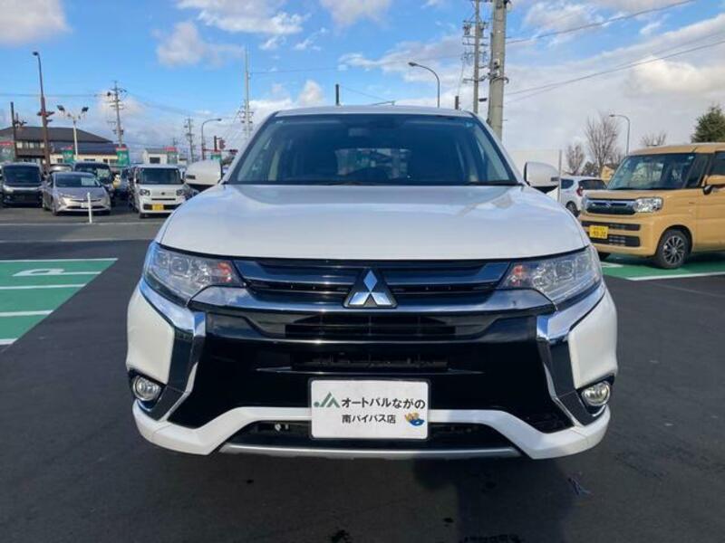OUTLANDER PHEV