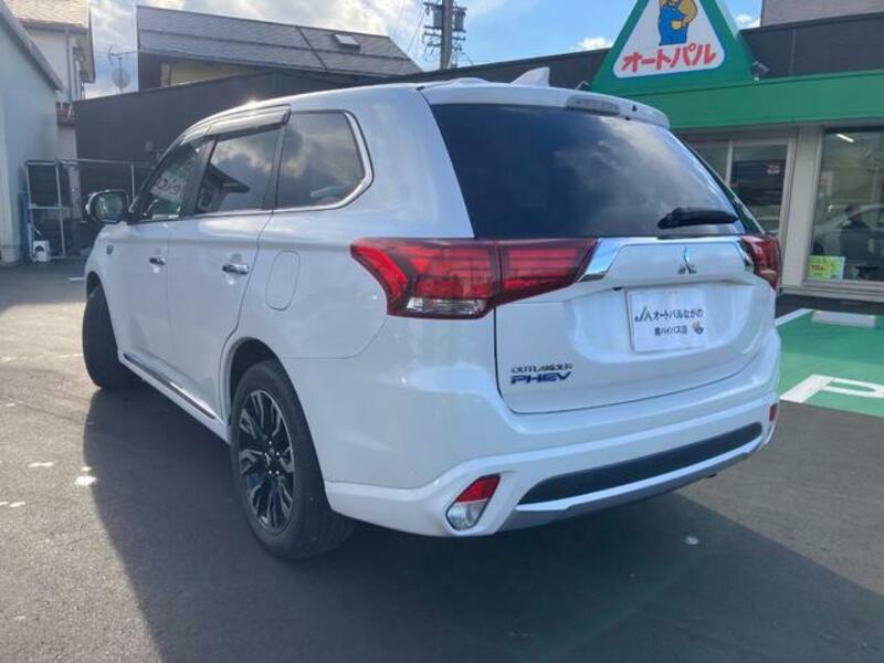OUTLANDER PHEV