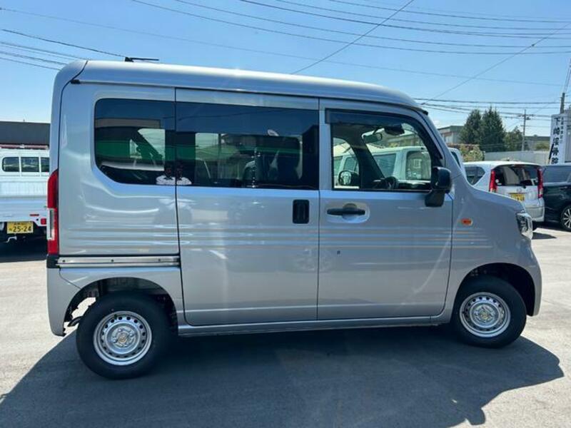N-VAN