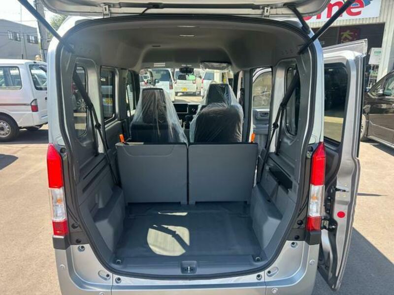 N-VAN