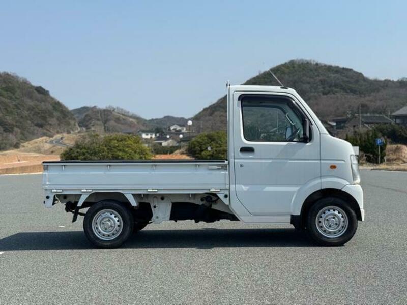 CARRY TRUCK
