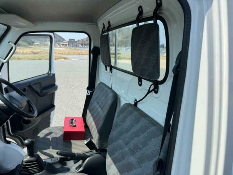 CARRY TRUCK
