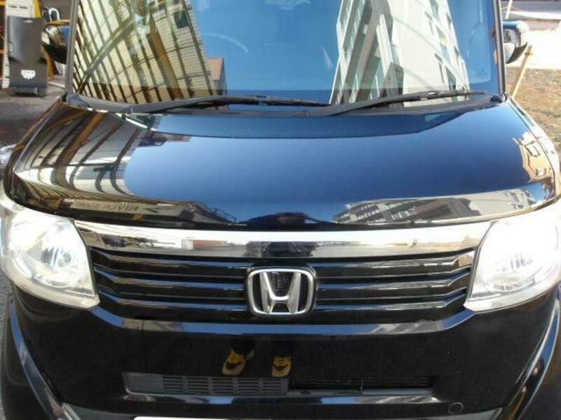 N BOX