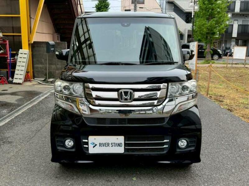 N BOX CUSTOM