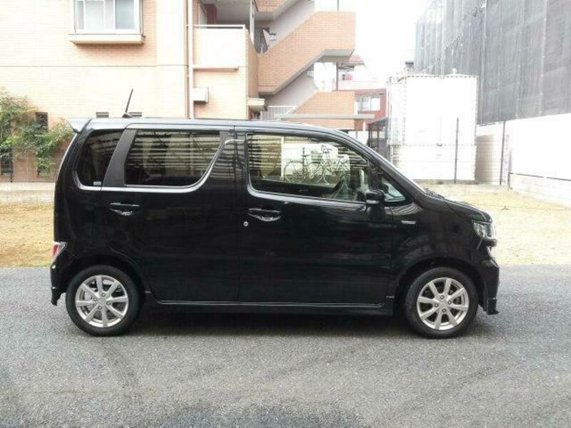 WAGON R