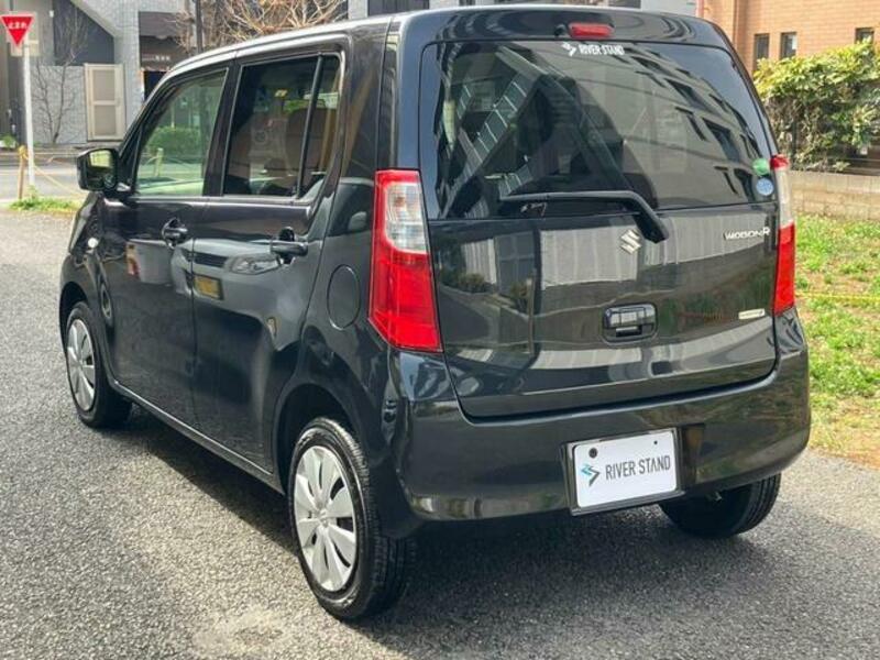 WAGON R