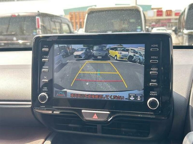 YARIS CROSS