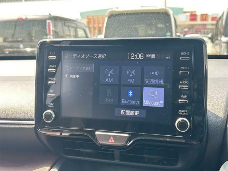 YARIS CROSS