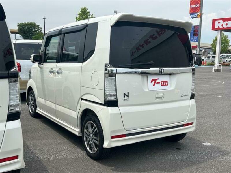 N BOX CUSTOM