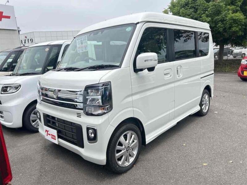 NISSAN CLIPPER RIO