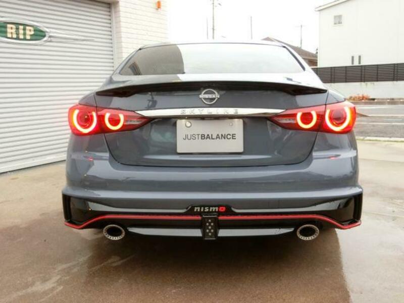 SKYLINE