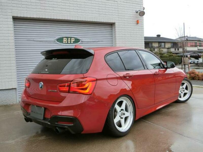 1 SERIES