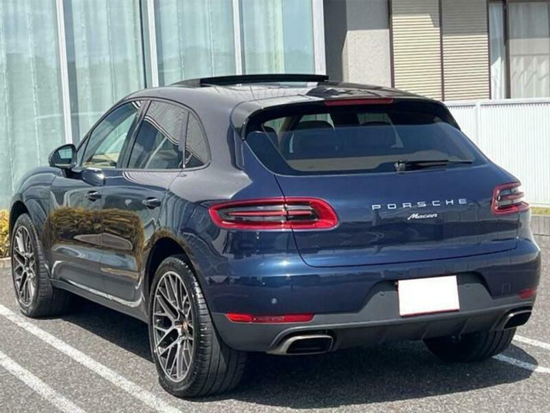 MACAN