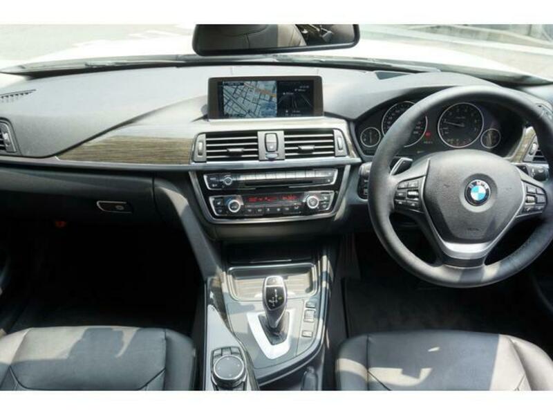 4 SERIES