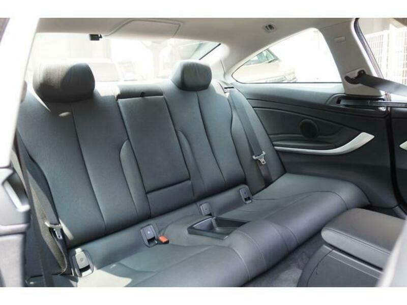 4 SERIES