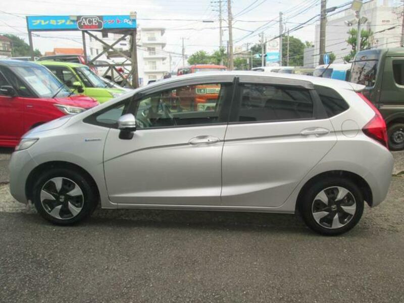 FIT HYBRID