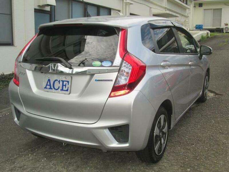 FIT HYBRID