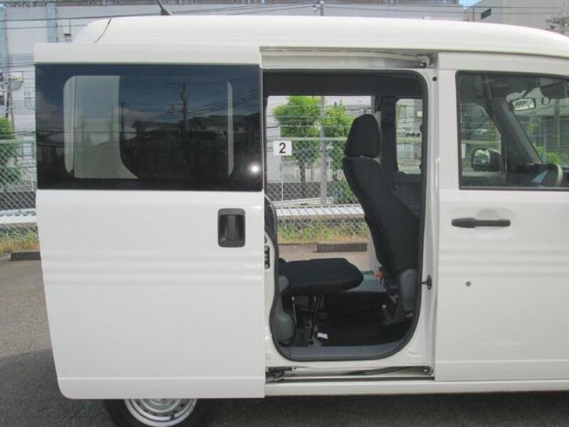 N-VAN
