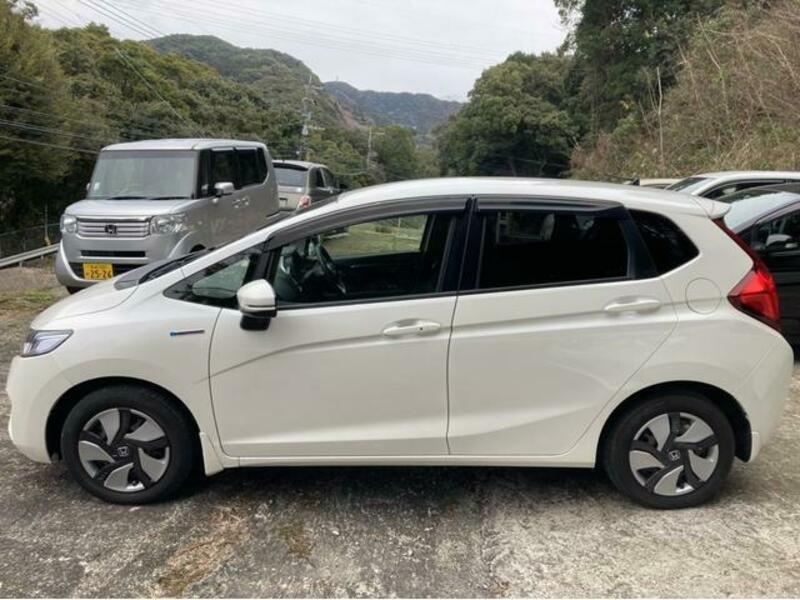 FIT HYBRID